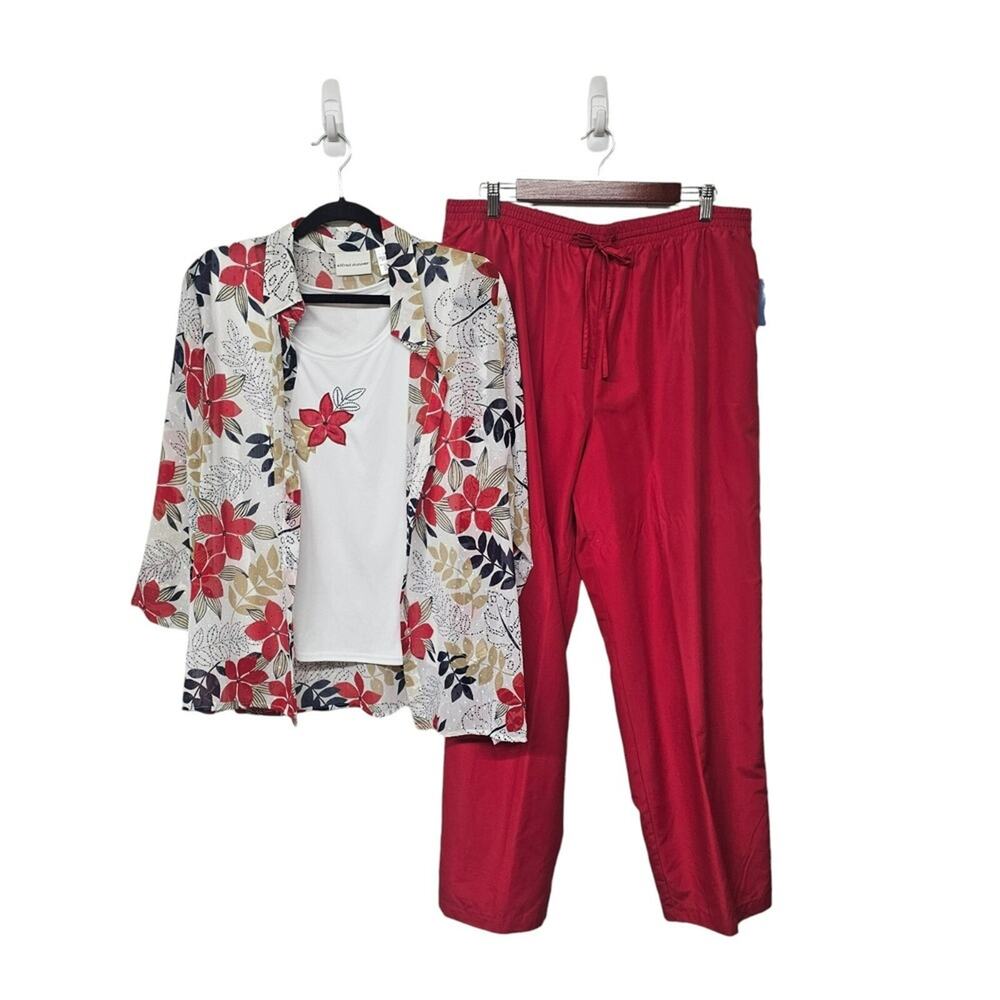 Lot of 3 Womens Pants Tops Size 14 XL Koret NWT Pants w/ Two Matching Tops - Picture 2 of 7